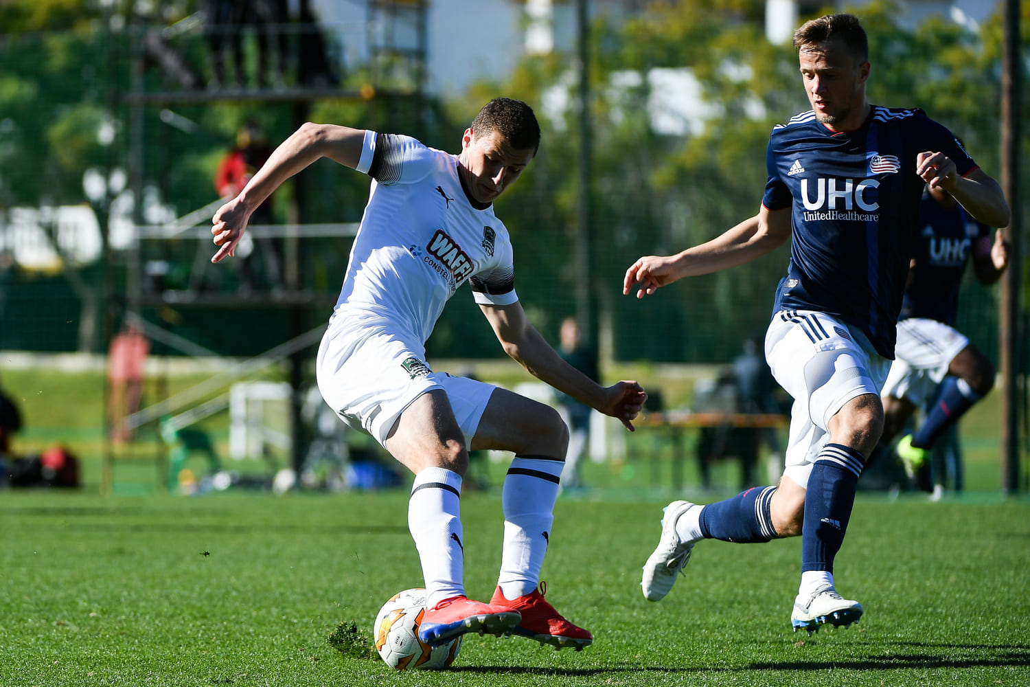 0 new. ФК New England. ФК Нью Инглэнд революшн. ФК Нэшвилл. New England Revolution футбольный клуб.