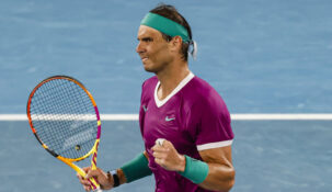 Рафаэль Надаль одолел Даниила Медведева в финале Australian Open-2022