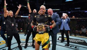 Чарльз Оливейра лишен звания чемпиона UFC из-за перевеса