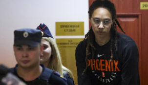 Звезда ВНБА Бриттни Грайнер приговорена к 9 годам тюрьмы