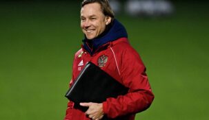 Валерий Карпин пролонгировал соглашение со сборной России