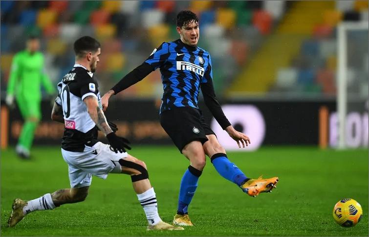 Фк удинезе логотип. Чемпионат италии по футболу. Прогноз на матч удинезе. Лацио удинезе. Прогноз на матч удинезе.