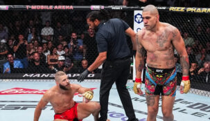 Алекс Перейра нокаутировал Иржи Прохазку в мэйн-эвенте UFC 303