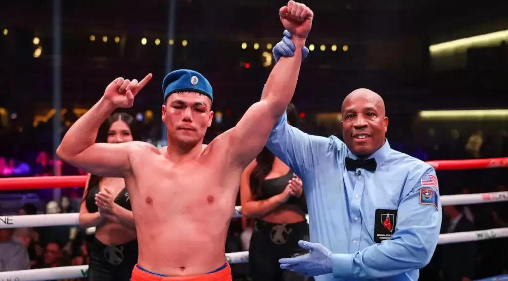 Фулгум - Меликузиев. Прогноз на бой 31 мая 2025 года.