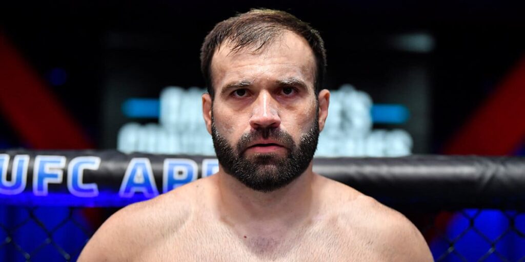 Мурзаканов - Рибейро. Прогноз на бой UFC 316. 8 июня 2025 года.
