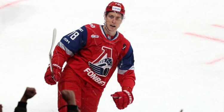 Локомотив - ЦСКА. Прогноз на матч КХЛ 15 октября 2025 года.