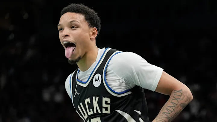 Индиана - Милуоки. Прогноз на матч НБА 24 декабря 2025 года.